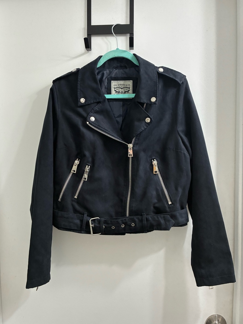 Levi's Suede Moto Jacket - Women’s Size L 🖤